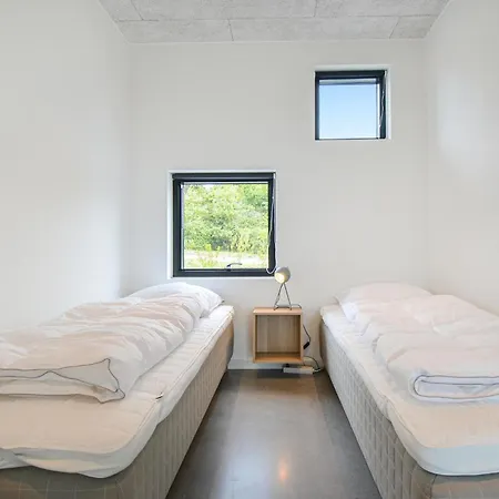 Holiday home Amazing In With Wifi Ebeltoft