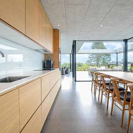 Amazing In With Wifi Holiday home