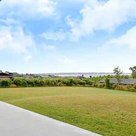Holiday home Amazing In With Wifi *